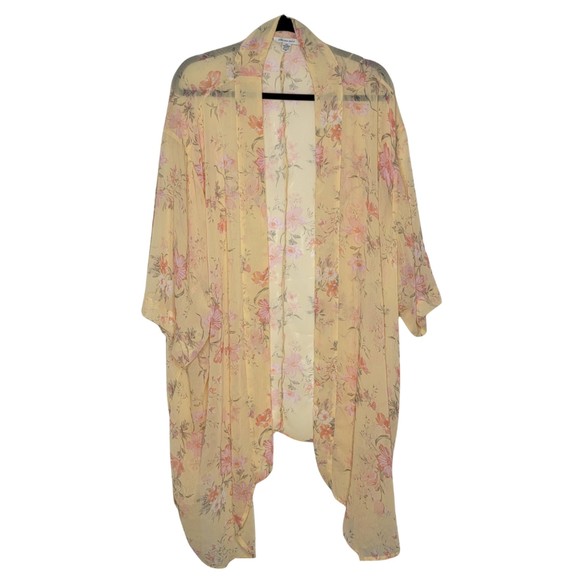 American Eagle Outfitters Accessories - American Eagle Chiffon Kimono Yellow Floral Boho